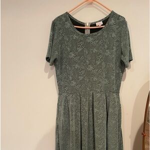 LuLaRoe Amelia dress